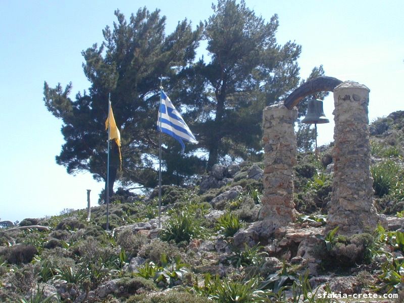 Photo report of a visit around Sfakia, Sougia and Loutro, southwest Crete, April 2007